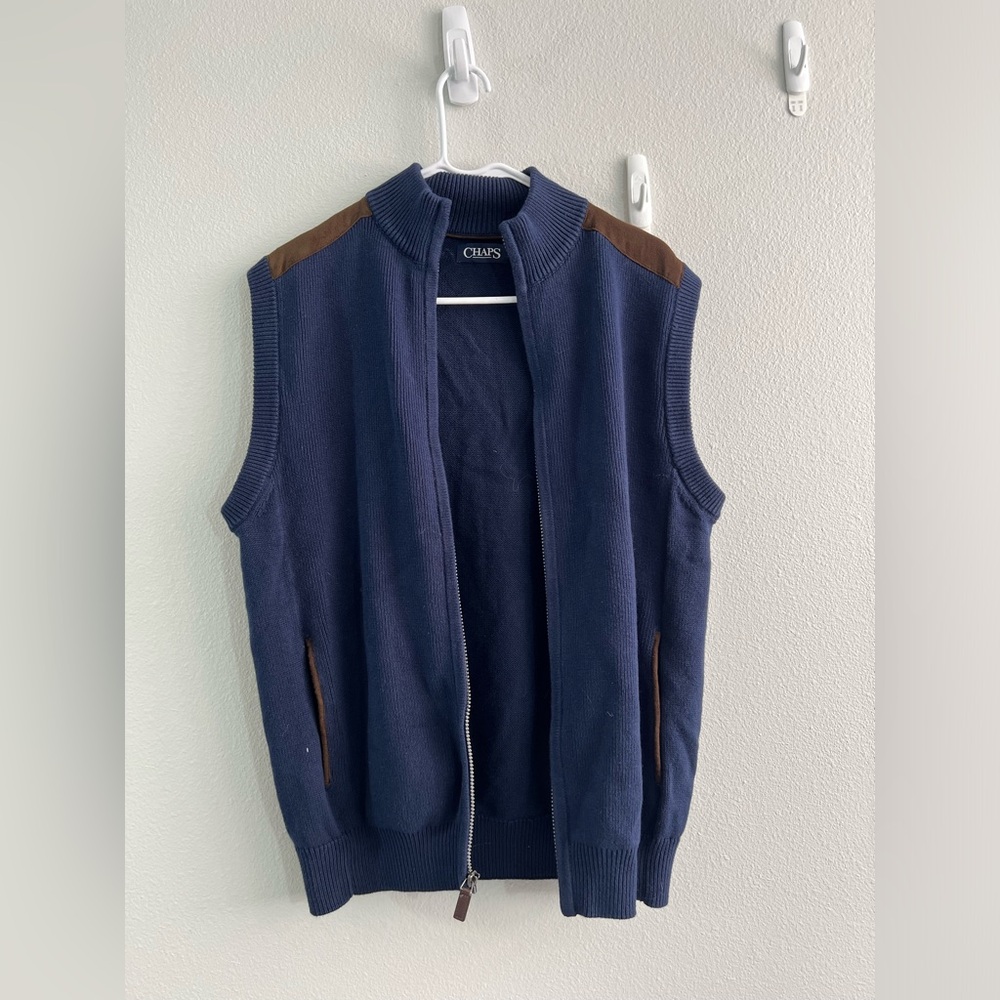 Chaps‎ vest NWT $70 size M